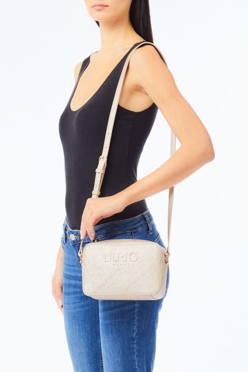 Liu.Jo Accessories  Goud dames (Liu.Jo ECS M CAMERA CASE - AF5153 E0087 90048 Light gold) - Mayday (Aalst)