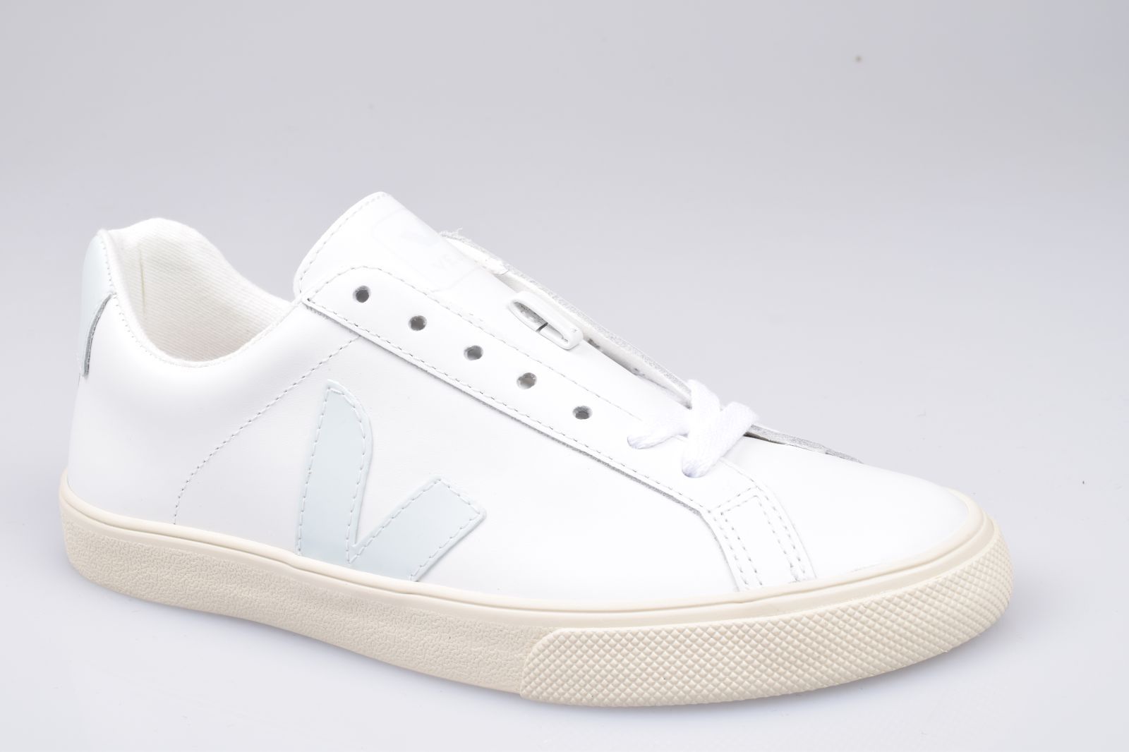 veja extra white menthol